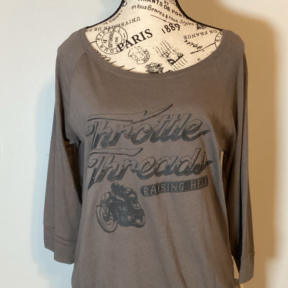 🌟NWT🌟 WOMENS LIGHTWEIGHT BIKER THROTTLE THREADS  TOP SZ. M COTTON